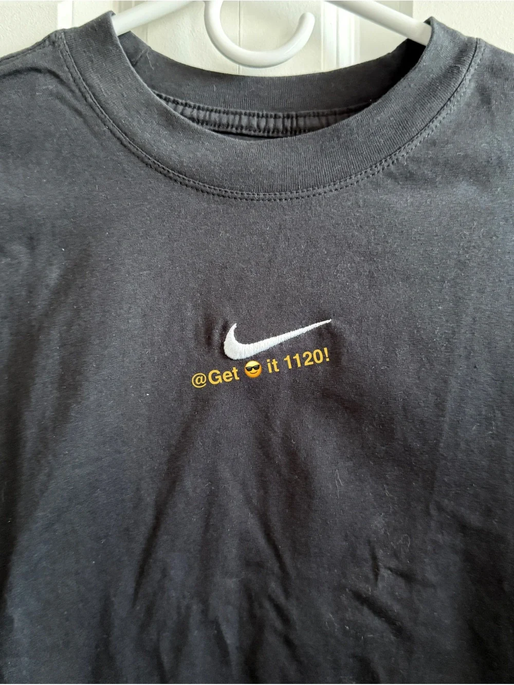 Nike Sportswear Essential Big Kids' (Girls') T-Shirt DH5750-010 Black Size XL